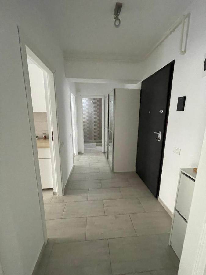 Pearl Luxury Apartment Near Presidential Palace Bucureşti Ngoại thất bức ảnh