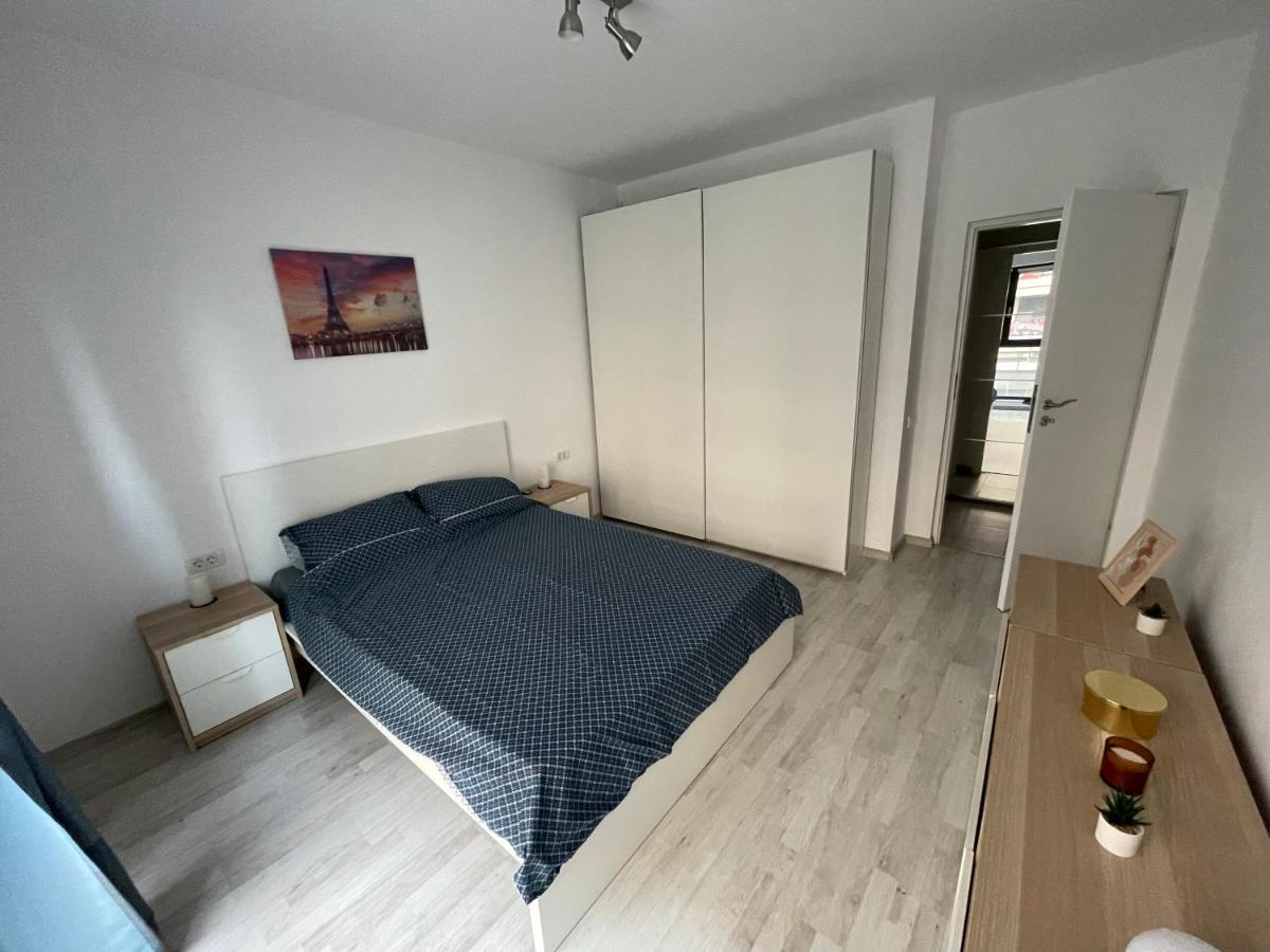 Pearl Luxury Apartment Near Presidential Palace Bucureşti Ngoại thất bức ảnh